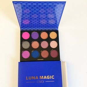 Luna Magic Uno Palette  NEW IN BOX